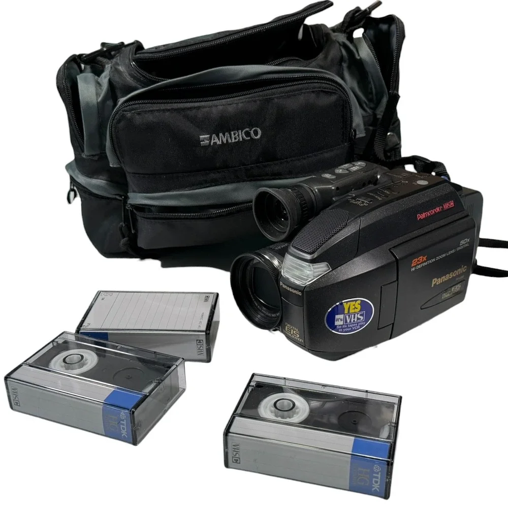 Panasonic Black Palmcorder PV-L658 VHS-C Camcorder Bundle NO CHARGER UNTESTED